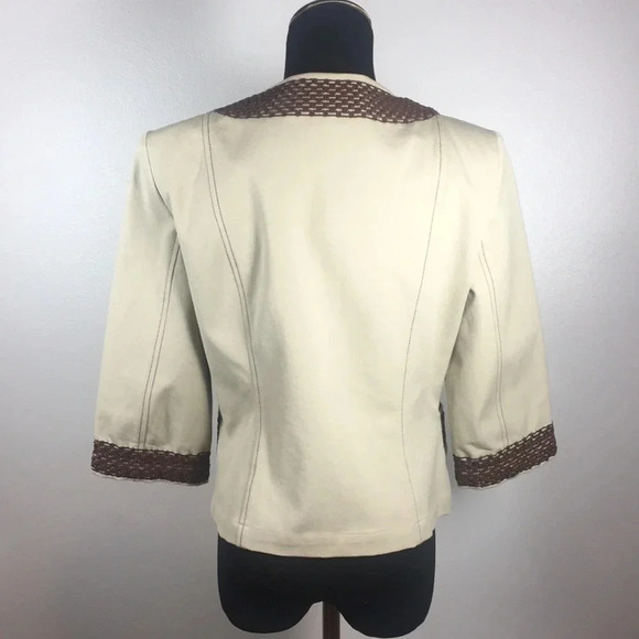 ST JOHN SPORT‎ Khaki Stretch Jacket - Picture 6 of 8